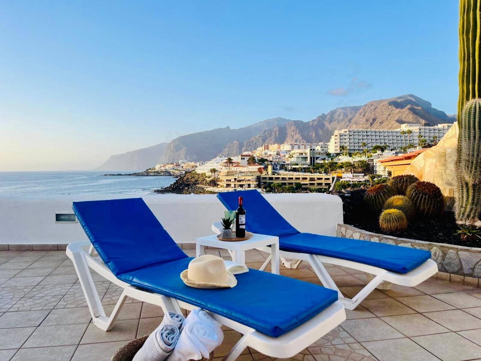 Beachfront Villa And Pool Puerto de Santiago  Εξωτερικό φωτογραφία